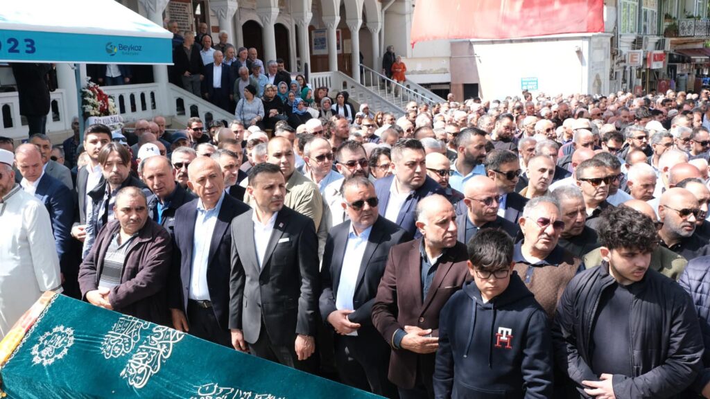 ŞÜKÜVE TAŞTAN TOPRAĞA VERİLDİ