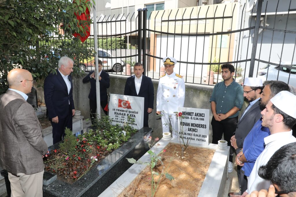 Beykoz’un 15 Temmuz Şehitleri kabri başında anıldı