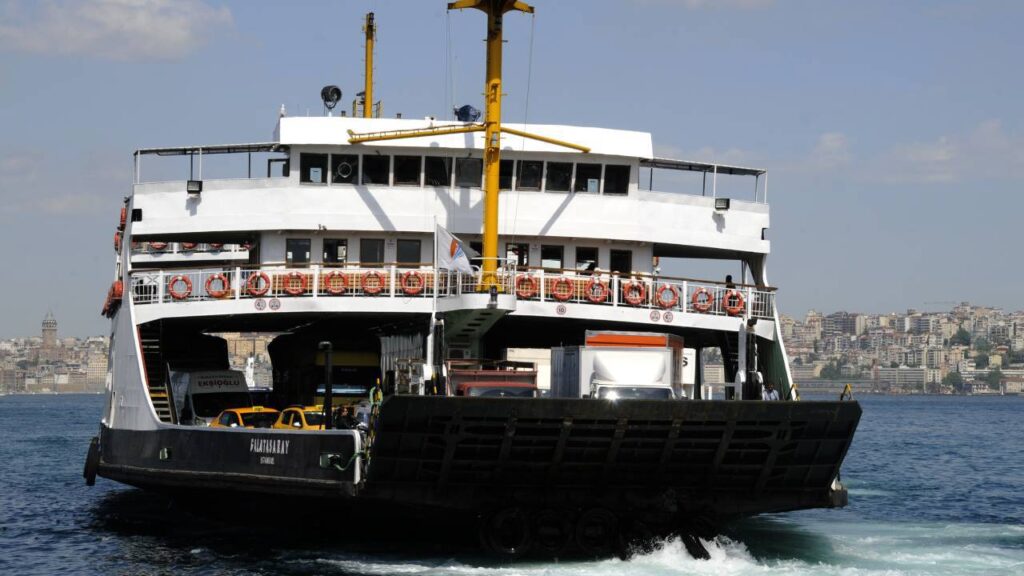 ALAATTİN KÖSELER’DEN İBB’YE ;”HALKÇI BELEDİYECİLİK KAVRAMINA UYMAZ’