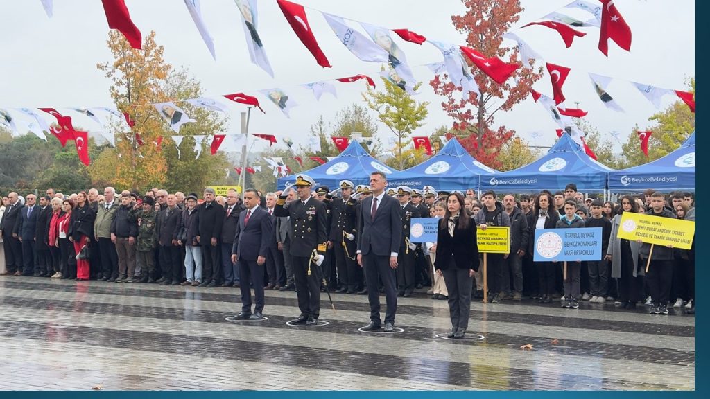 Beykoz’de Cumhuriyet Coşkusu Çelenk Sunma İle Başladı